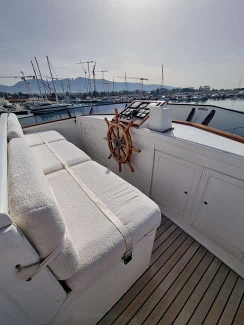 From Athens: All Inclusive Day Cruise to 3 Islands - A Greek buffet makes lunch part of the experience
