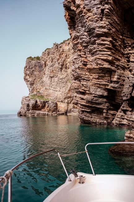From Budva: Stefan and Katič Islands Boat Trip - Lunch, drinks, and the pace of the day
