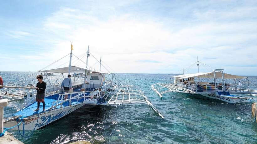 From Cebu: Island Hopping to 3 islands with BBQ lunch - BBQ lunch tastes better with the boat moving slowly