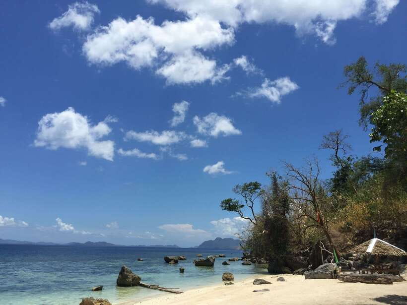 From Coron: Island Hopping Boat Day Trip with Buffet Lunch - Key details before you book
