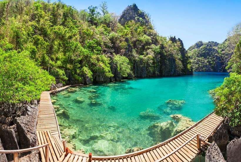 From Coron: Island Hopping Boat Day Trip with Buffet Lunch - Kayangan Lake delivers the famous Coron scenery