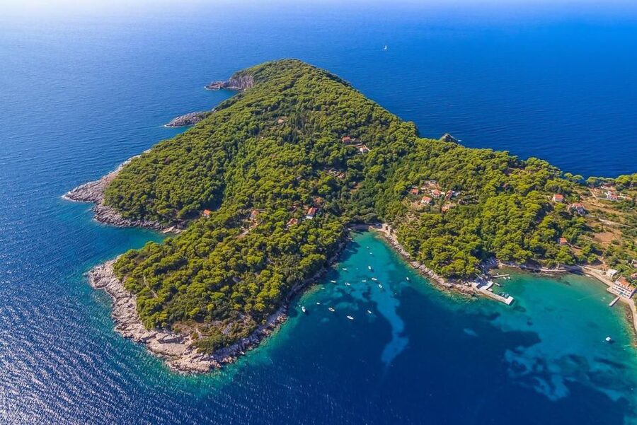 From Dubrovnik: Elaphite Islands Day Trip with Lunch - Who will enjoy this excursion most?