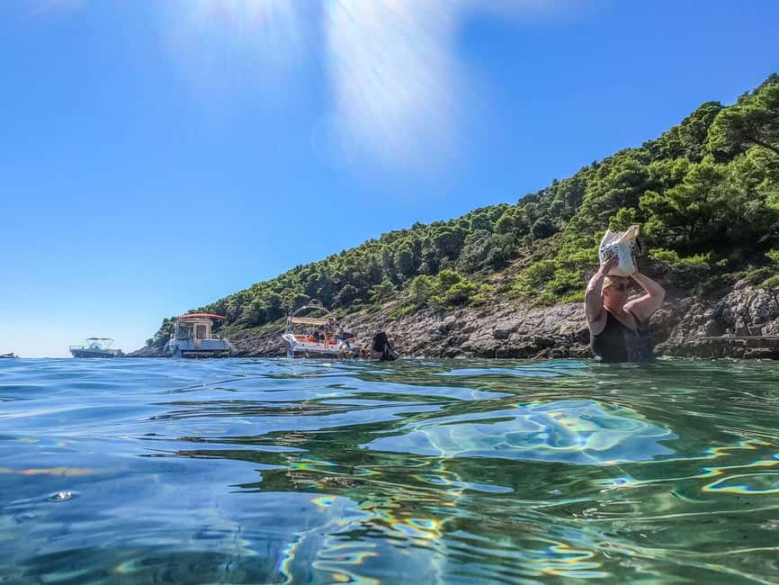 From Dubrovnik: Elaphiti Islands & Blue Cave Speedboat Tour - The Elaphiti Islands: Koločep and Lopud