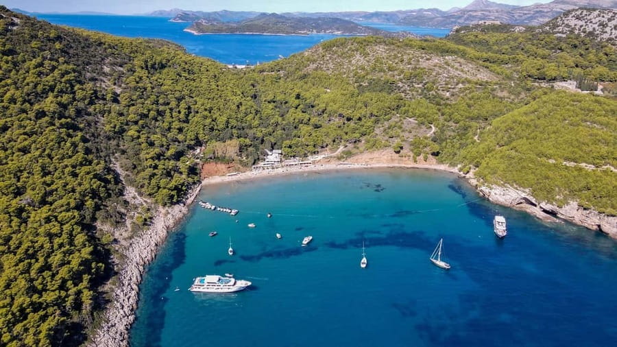 From Dubrovnik: Elaphiti Islands & Blue Cave Speedboat Tour - Finding the boat at Dubrovnik’s Old Town port