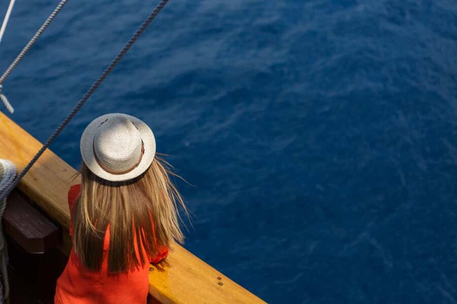 From Dubrovnik: Elaphiti Islands Galleon Cruise with Lunch - Sipan: more room to swim and explore