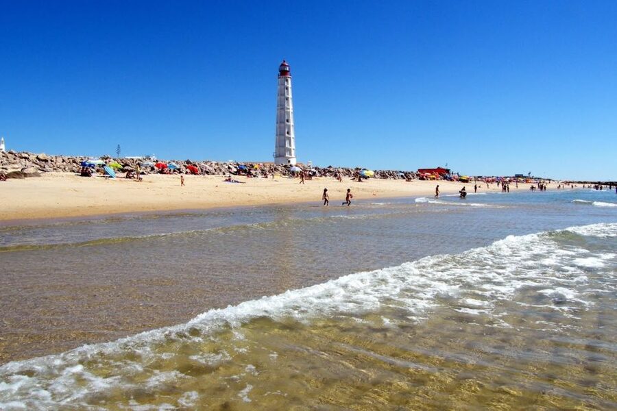 From Faro: 4 Stops, 3 Islands in Ria Formosa Catamaran Tour - Is this a good $47 experience?