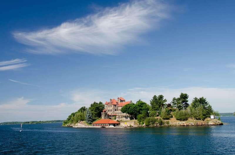 From Ivy Lea: 1000 Islands Boldt Castle Scenic Cruise - Why a boat is the right way to see the 1000 Islands