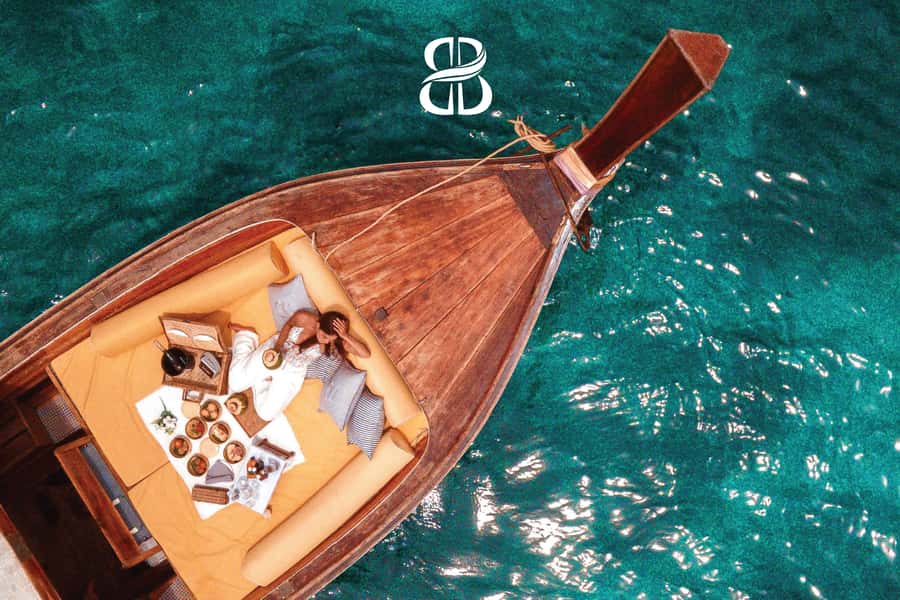 From Krabi: 4 Islands Private Longtail Boat Tour with Picnic - Chicken Island and lunch on the boat