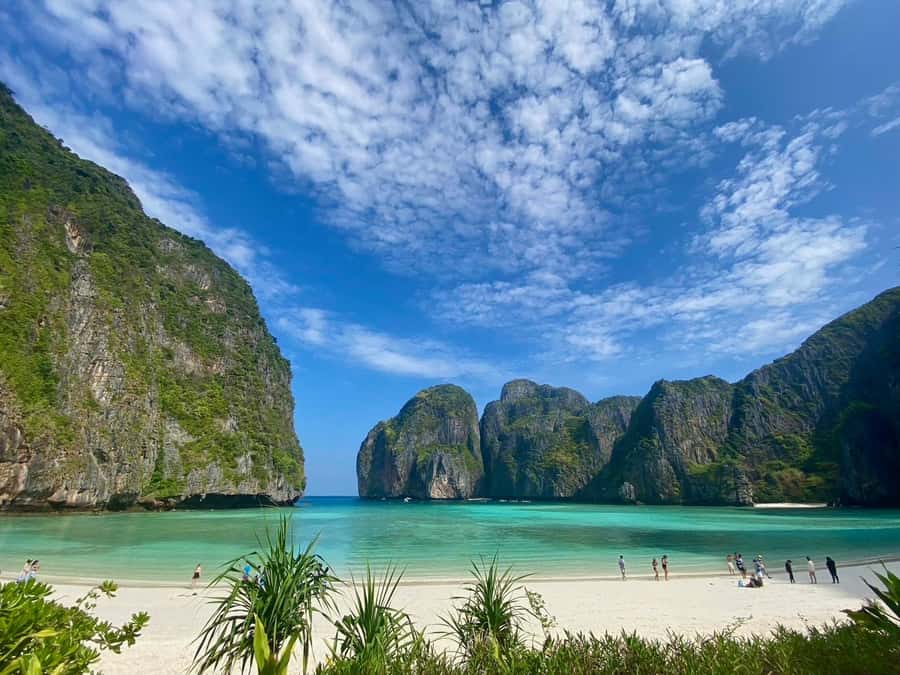 From Krabi: Phi Phi Early Bird & 4 Islands by Speedboat - Monkey Bay and the snorkeling stop
