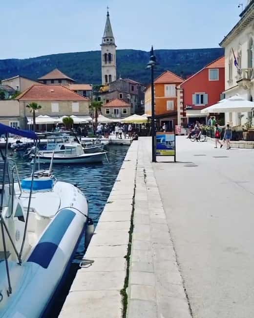 From Makarska: Full day private speed boat tour 3 islands - Vala Hrvaska, swimming beside a wood-fire restaurant