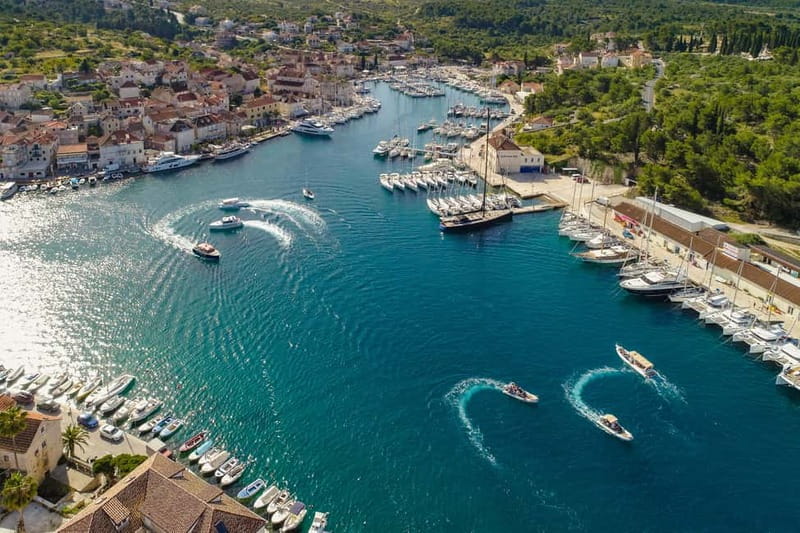 From Milna or Supetar: Magical Blue Cave Island Hopping - Starting from Milna or Supetar