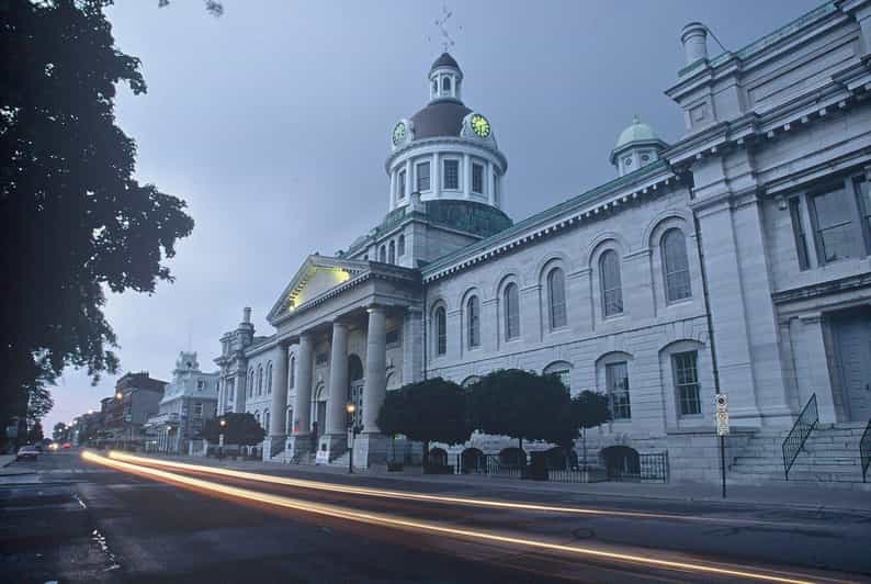 From Montreal: Kingston City Day Trip & 1000 Island Cruise - Kingston City Hall and the waterfront