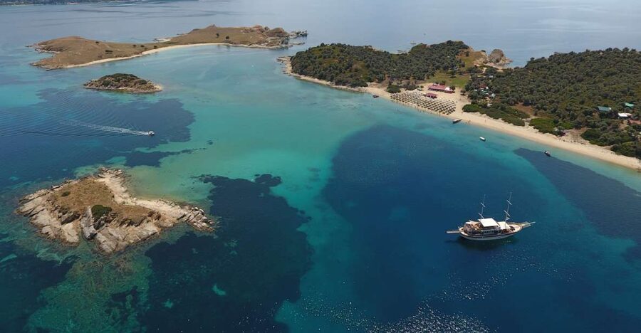 From Ouranoupoli: Blue Lagoon Two Island Cruise - Diaporos Island and the first swim