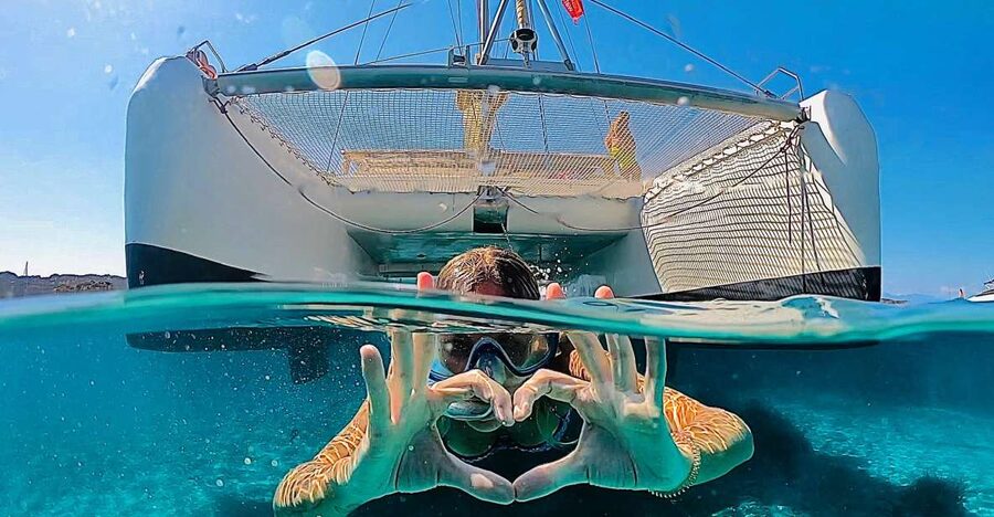 From Palau: Maddalena Archipelago Catamaran Tour with Lunch - Key points at a glance