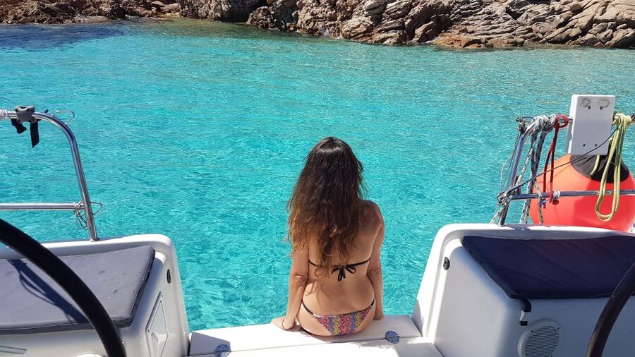 From Palau: Sailboat tour in La Maddalena Archipelago - Sailing from Palau into Sardinia’s island country