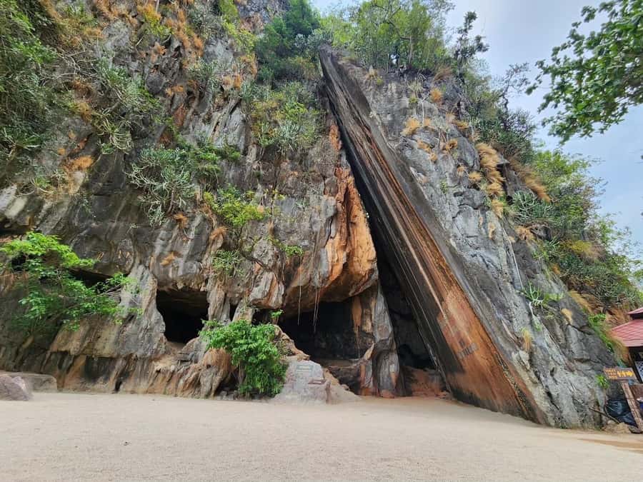 From Phuket: Phang Nga Bay 6-Islands canoeing by Speed boat - Why this six-island day works