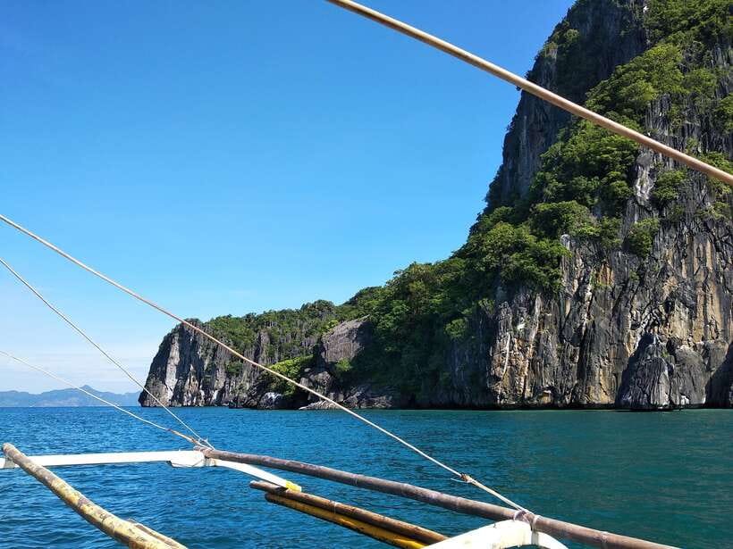 From Puerto Princesa: Day Trip to El Nido and Island Hopping - Does the $360 price make sense?
