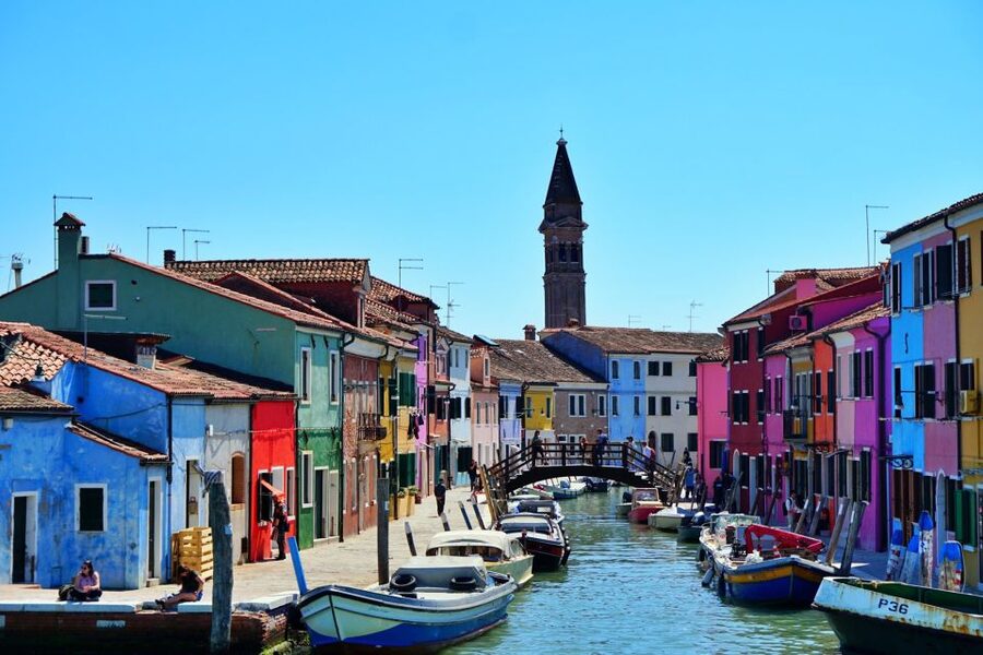 From Punta Sabbioni: Murano and Burano Islands Boat Tour - Weather, pets, and small practical details