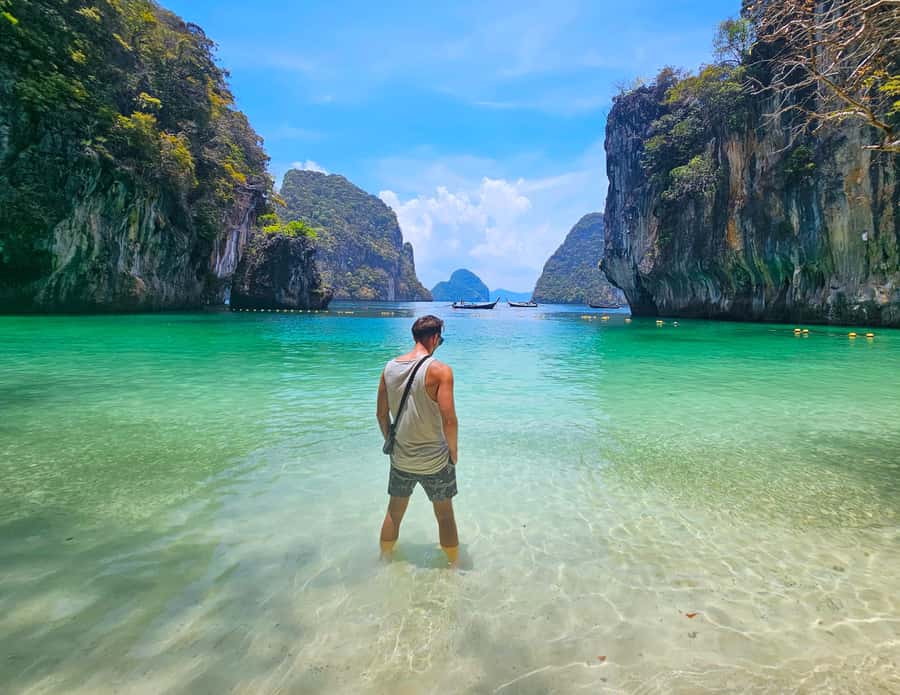 From Railay: Island Hopping Tour by Private Longtail Boat - Why this private boat is different from a standard island trip
