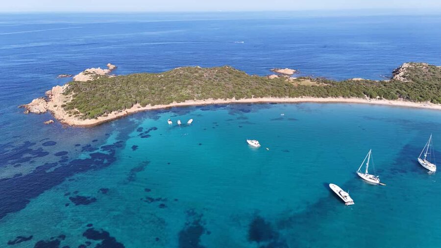 From San Teodoro: Tavolara Archipelago Dinghy Grand Tour - The five details that shape your day