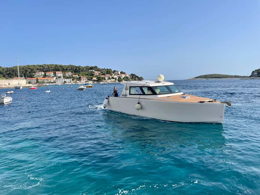 From Split: 5 Islands and Blue Cave Boat Tour - Inside Biševo’s Blue Cave