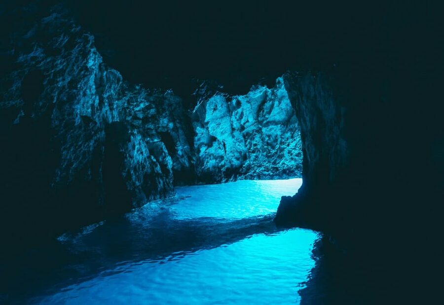 From Split: Blue Cave & 5 Islands Amazing Speedboat Tour - Key points before you book