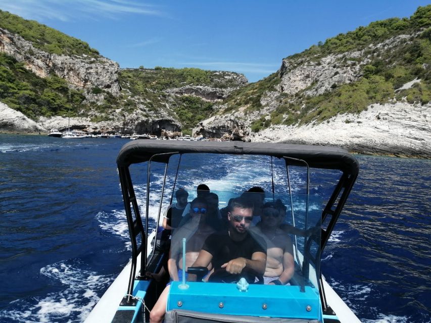 From Split: Blue Cave and 5 islands-Day Tour - Veliki Budikovac is the day’s best chance to swim