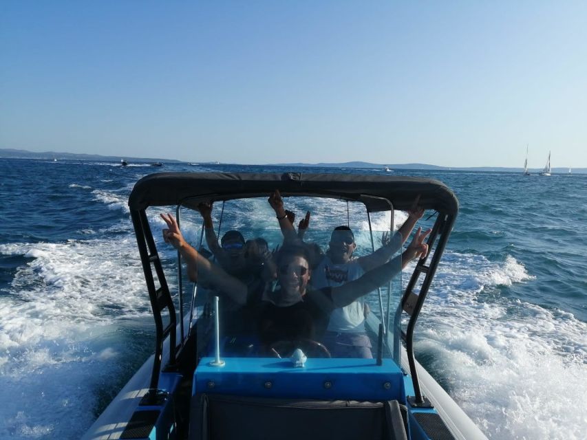 From Split: Blue Cave and 5 islands-Day Tour - Hvar gives you 90 minutes to choose your priorities