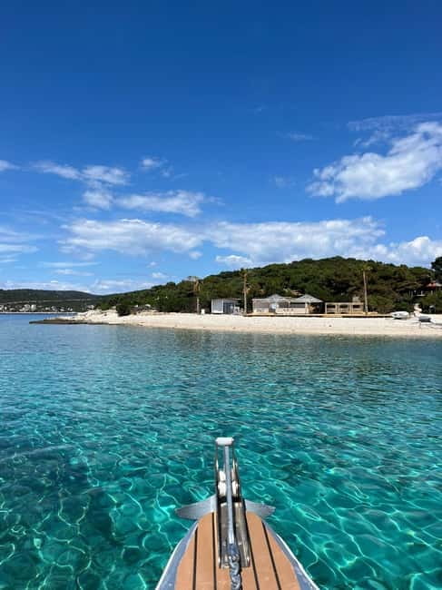From Split: Blue Cave, Hvar & Mamma Mia, 5 island tour - Budikovac gives you the first proper swim