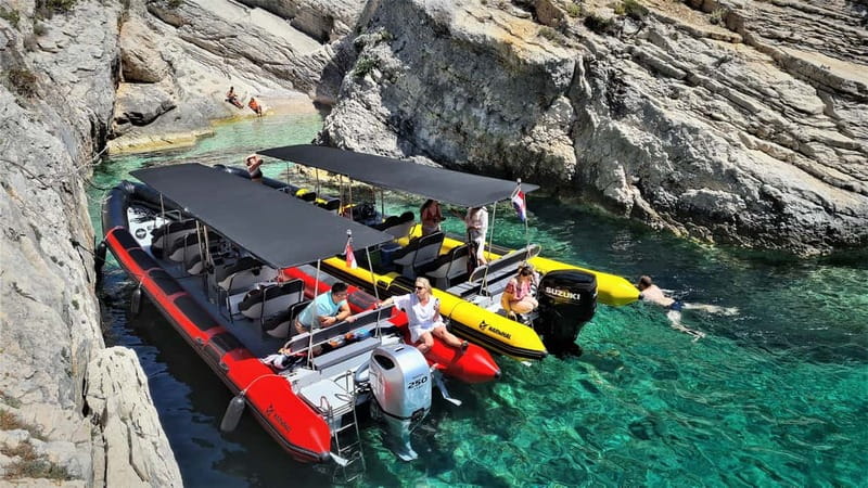 From Split: Blue Cave, Hvar, Mamma Mia, 5 Islands boat Tour - The return ride to Split