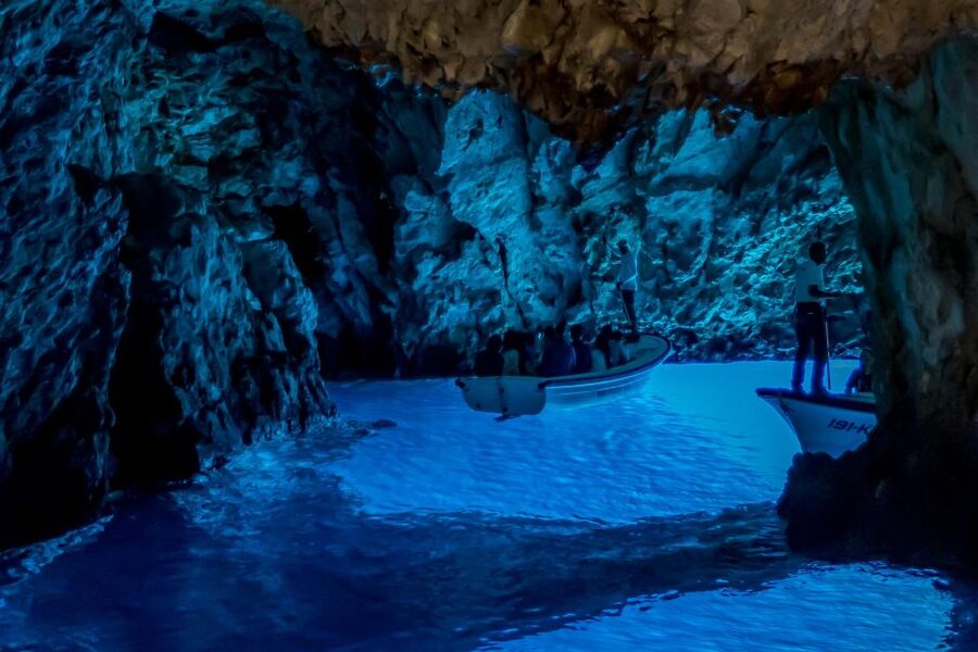 From Split, Croatia: Blue Cave & Hvar 5 Islands tour - Komiža, the quiet Vis stop