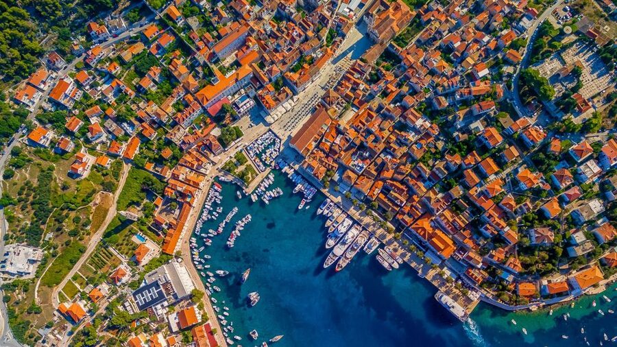 From Split, Croatia: Blue Cave & Hvar 5 Islands tour - Hvar Old Town and 2.5 hours ashore