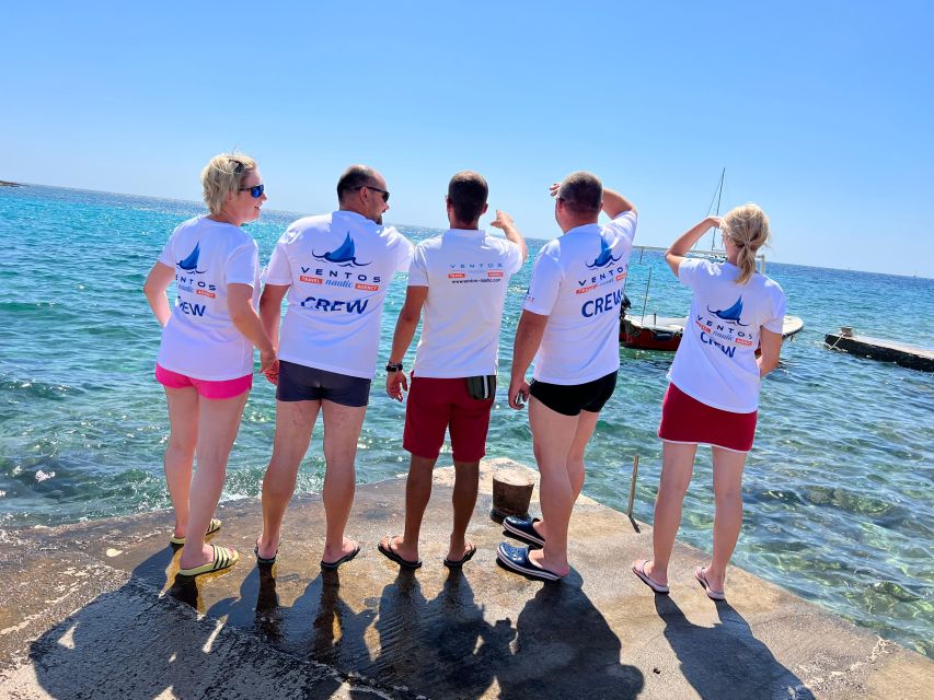 From Trogir: Three Islands Half-Day Speedboat Tour - A fast start from Kamerlengo Castle