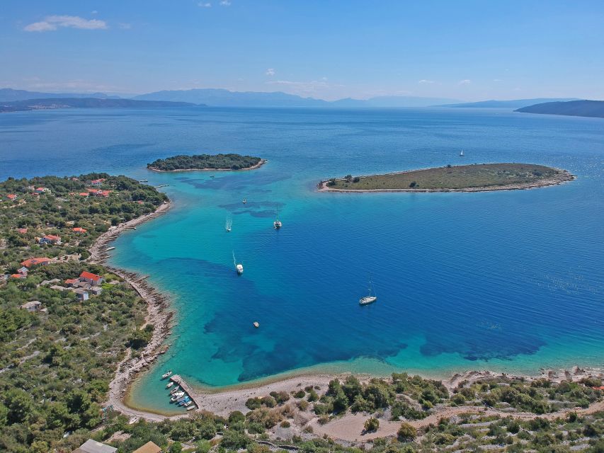 From Trogir: Three Islands Half-Day Speedboat Tour - Duga Bay on Čiovo for a final swim