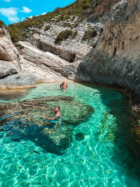 From Vis : Island-Hopping Cruise with beach and Cave Stops - Key details that shape the day