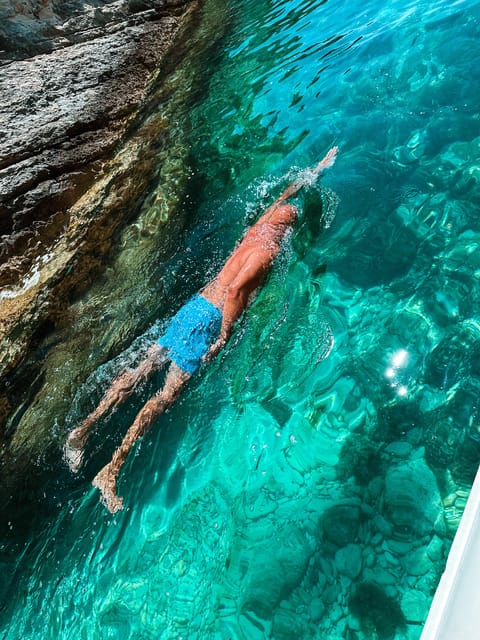 From Vis : Island-Hopping Cruise with beach and Cave Stops - Leaving Vis by speedboat