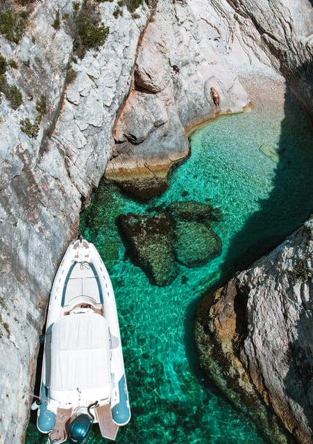 From Vis : Island-Hopping Cruise with beach and Cave Stops - What the $765 group price really means