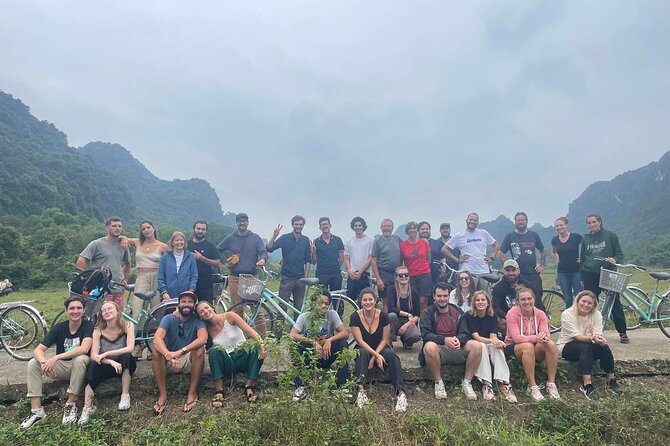 Full Day Boat Tour in Halong Bay, Cat Ba Archipelago & Lan Ha Bay - Vietnamese lunch on the boat