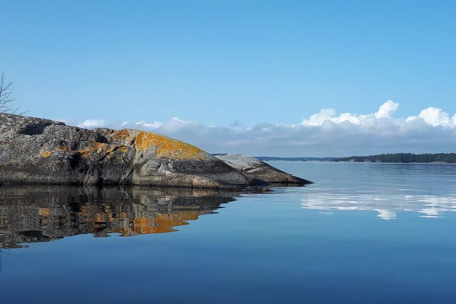 Full-Day Stockholm Archipelago Sailing Tour - Sailing through 24,000 islands