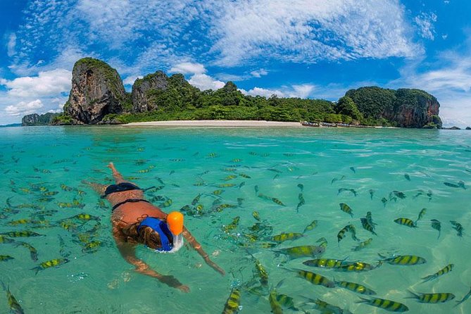Full Day & Sunset Phi Phi Islands Tour From Phi Phi by Speedboat - Rantee Bay brings the first proper swim