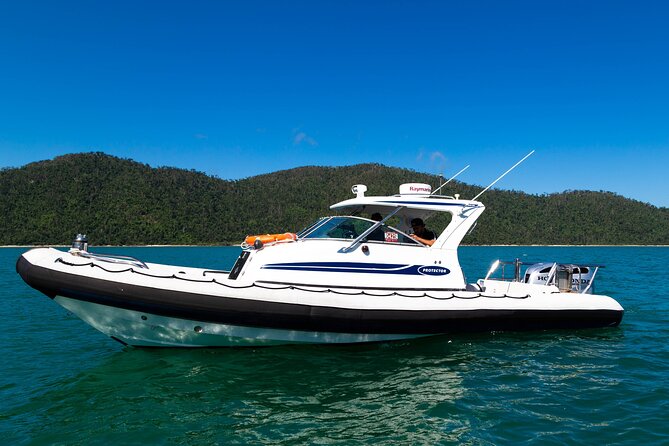 Great Barrier Reef and Whitsunday Islands Tour - Hill Inlet and the moving sand patterns