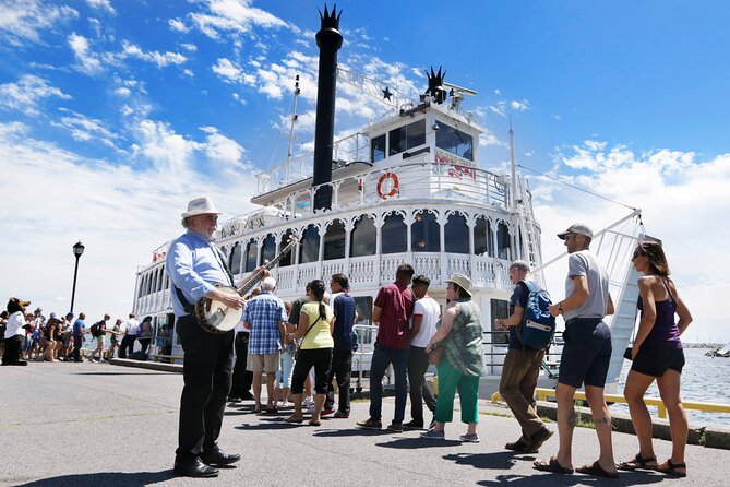 Heart of the 1000 Islands Sightseeing Cruise - Mandalay Mansion adds an architectural highlight