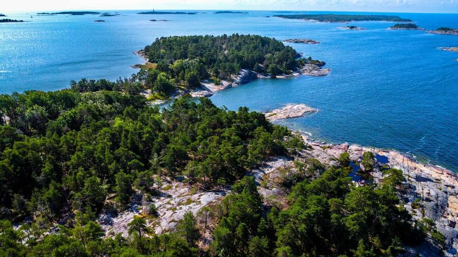 Helsinki: Archipelago Exploration at Porkkalanniemi - The 6-kilometer route through woods and along the sea