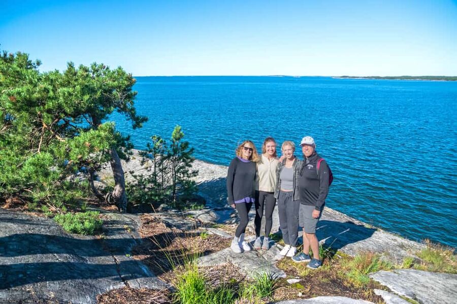 Helsinki: Archipelago Exploration at Porkkalanniemi - Meeting the blue van in central Helsinki