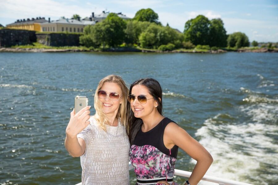 Helsinki: City Highlights 1.5-Hour Archipelago Cruise - Starting at Market Square and Heading Toward Kaivopuisto