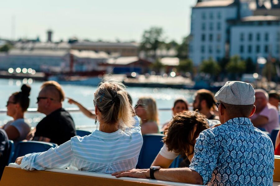 Helsinki: Evening Archipelago Cruise - Food, Drinks, and the Question of Booking Dinner