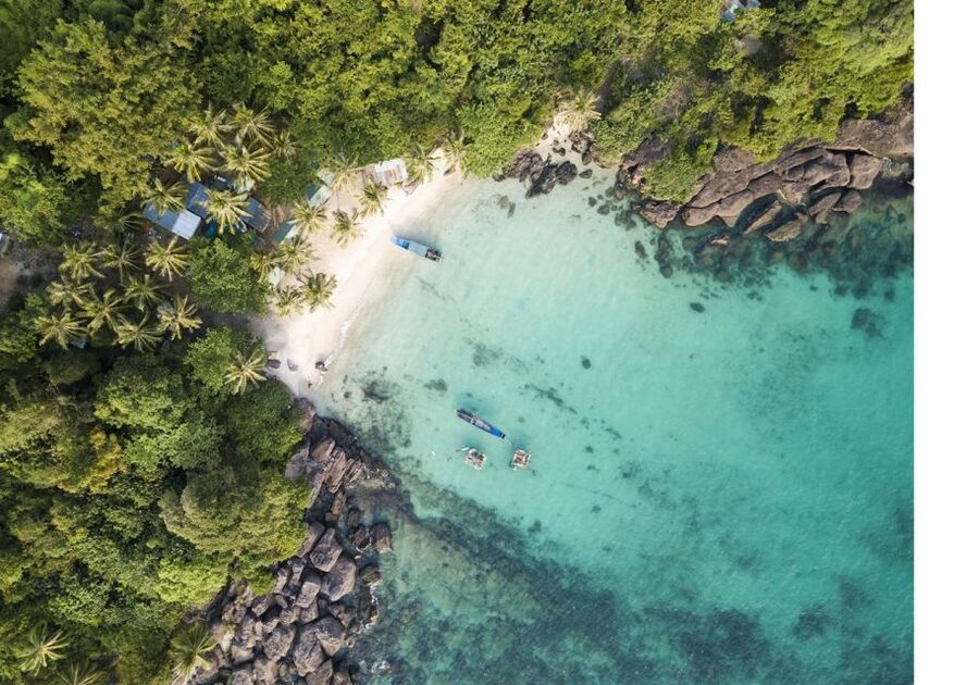 Hoi An/Da Nang: Snorkelling & Island-Hopping Speedboat Tour - Tai Island and the second coral stop