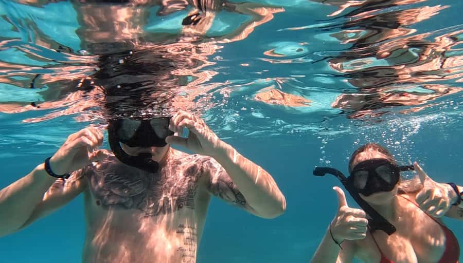 Hurghada: 3-Island Speedboat, Dolphin Watching & Snorkeling - Is $233 good value for two people?