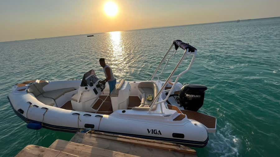 Hurghada: 6 Islands Tour with Dolphin Watching & Snorkelling - Six things to know before you book