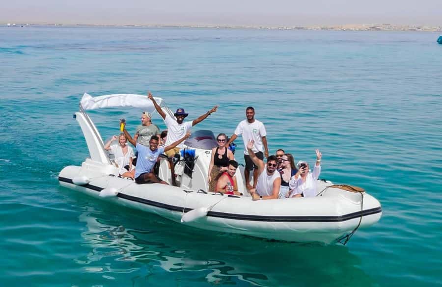 Hurghada: 6 Islands Tour with Dolphin Watching & Snorkelling - Orange Bay gives you classic beach time